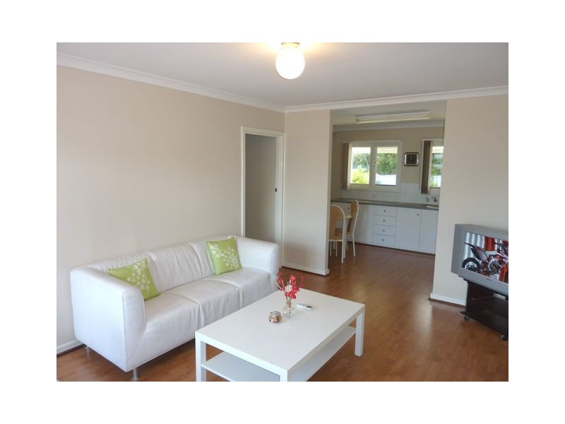 6/24 Pelham Way, Girrawheen WA 6064