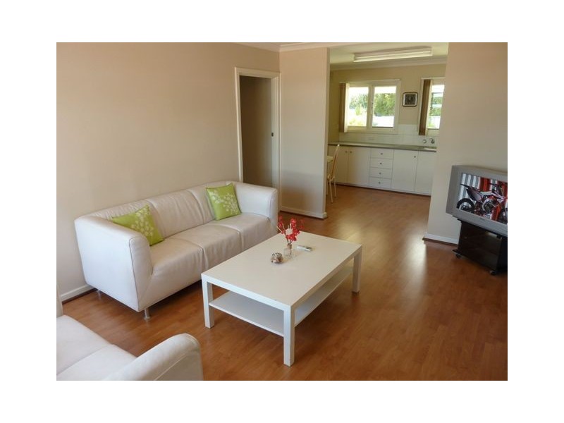 6/24 Pelham Way, Girrawheen WA 6064