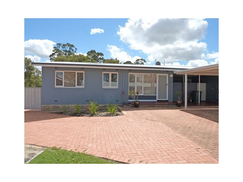 6/24 Pelham Way, Girrawheen WA 6064
