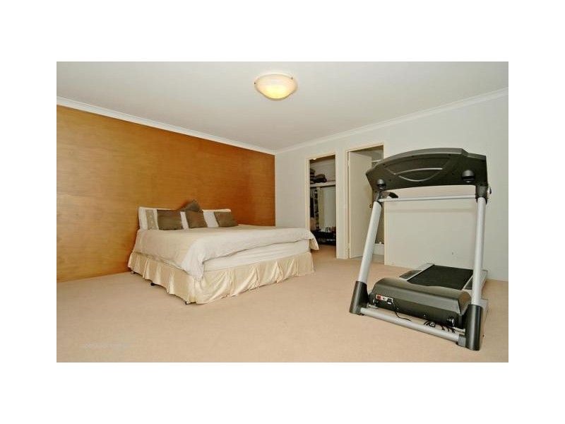 4 Tees Court, Mindarie WA 6030