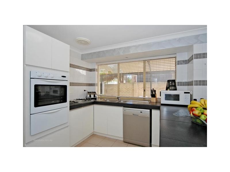 4 Tees Court, Mindarie WA 6030