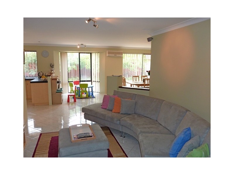 7 Driftwood Way, Beechboro WA 6063