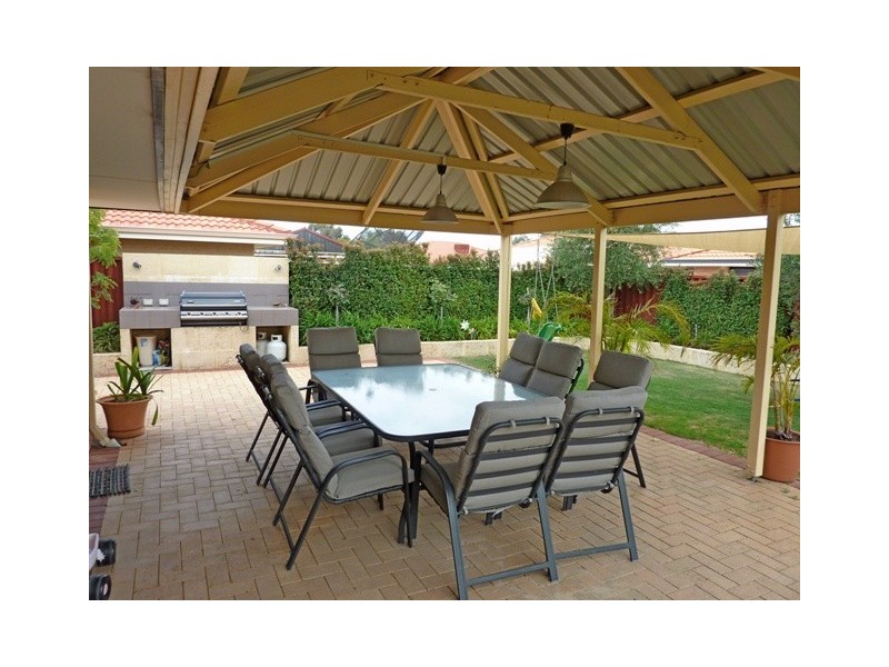 7 Driftwood Way, Beechboro WA 6063