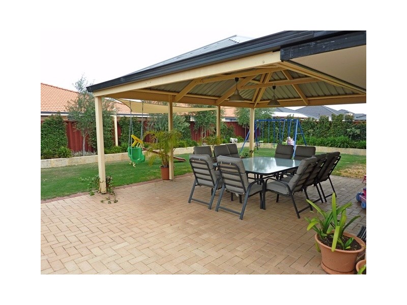 7 Driftwood Way, Beechboro WA 6063