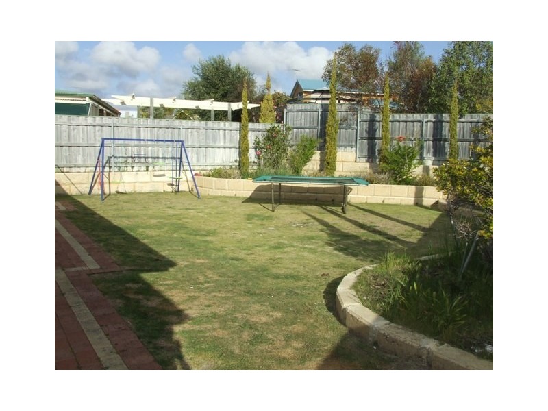 19 Dartmouth Circle, Quinns Rocks WA 6030