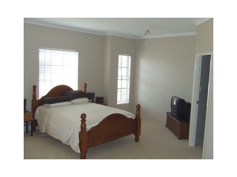 19 Dartmouth Circle, Quinns Rocks WA 6030