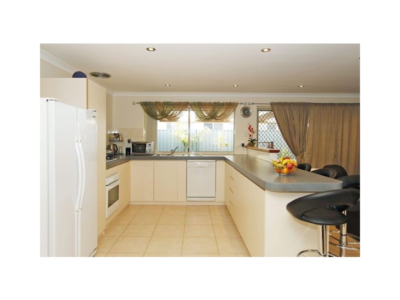 5 Burdekin Link, Merriwa WA 6030