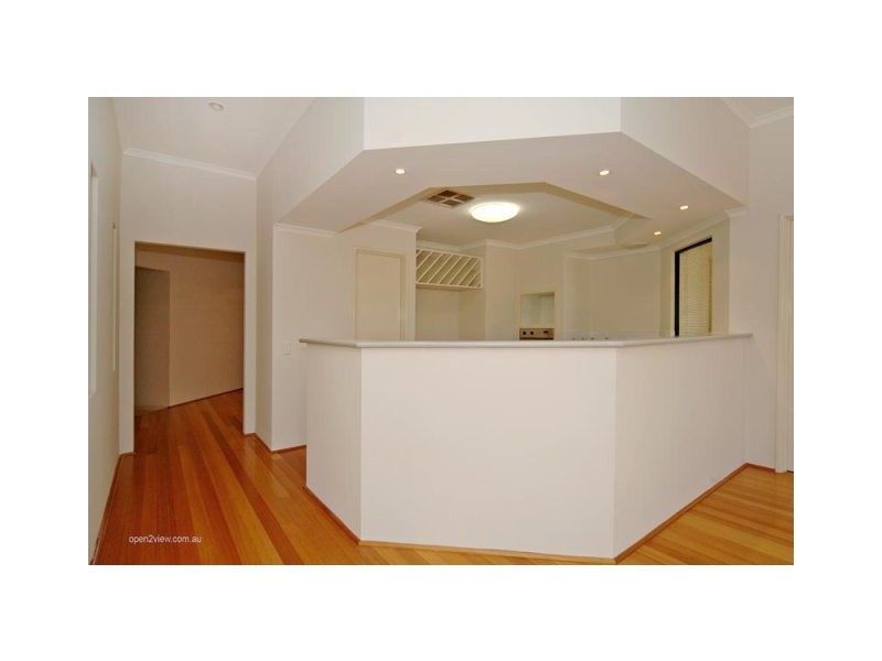 30 Rochester Drive, Mindarie WA 6030