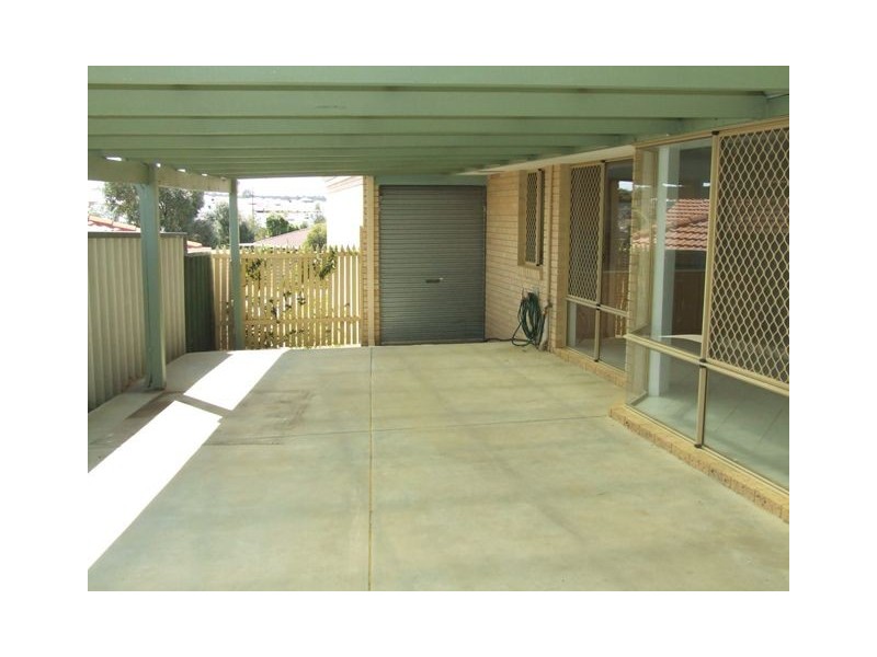 8 Danaher Mews, Clarkson WA 6030