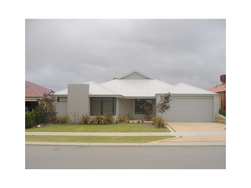 10  Sanderstead Loop, Butler WA 6036