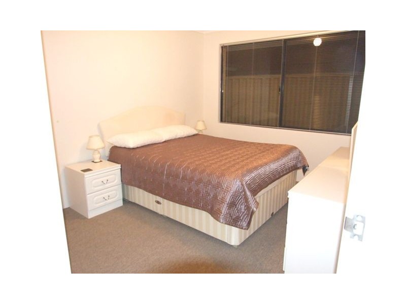 10  Sanderstead Loop, Butler WA 6036