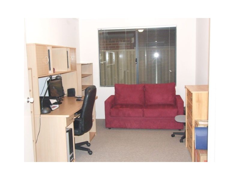 10  Sanderstead Loop, Butler WA 6036