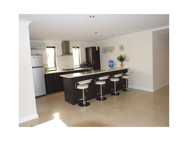 31  Lakewood Terrace, Clarkson WA 6030