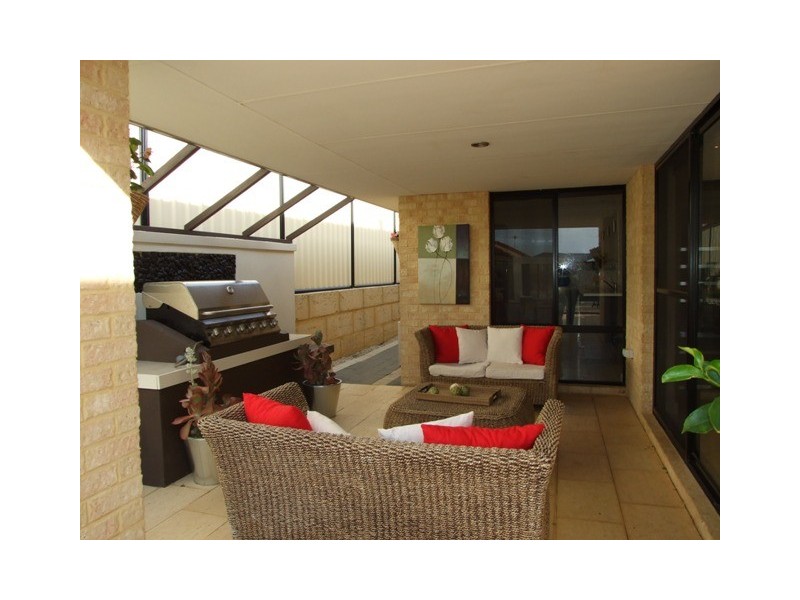 31  Lakewood Terrace, Clarkson WA 6030