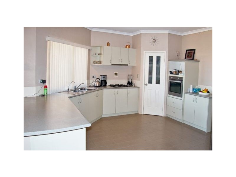 10  Trinity Way, Clarkson WA 6030