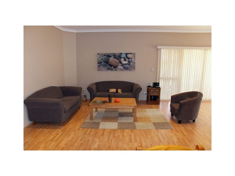 10  Trinity Way, Clarkson WA 6030