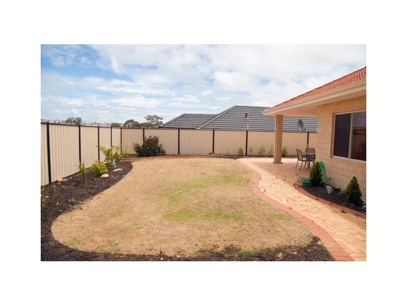 10  Trinity Way, Clarkson WA 6030