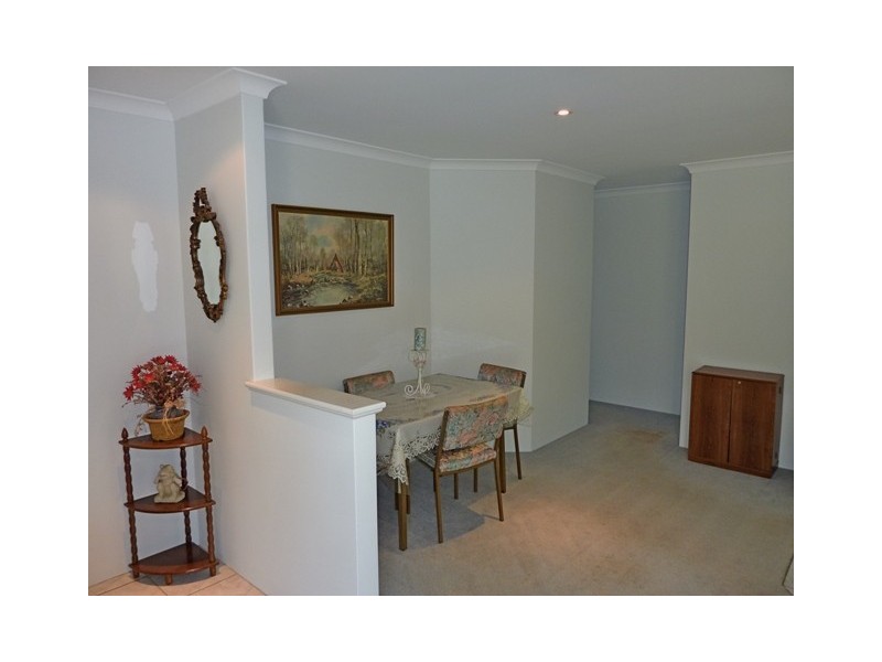 9/69 Upton Street, St James WA 6102