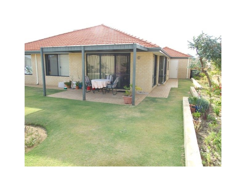 4  Stonegate Street, Butler WA 6036