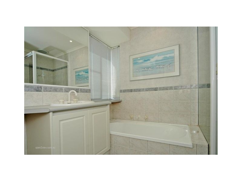 30 Rochester Drive, Mindarie WA 6030