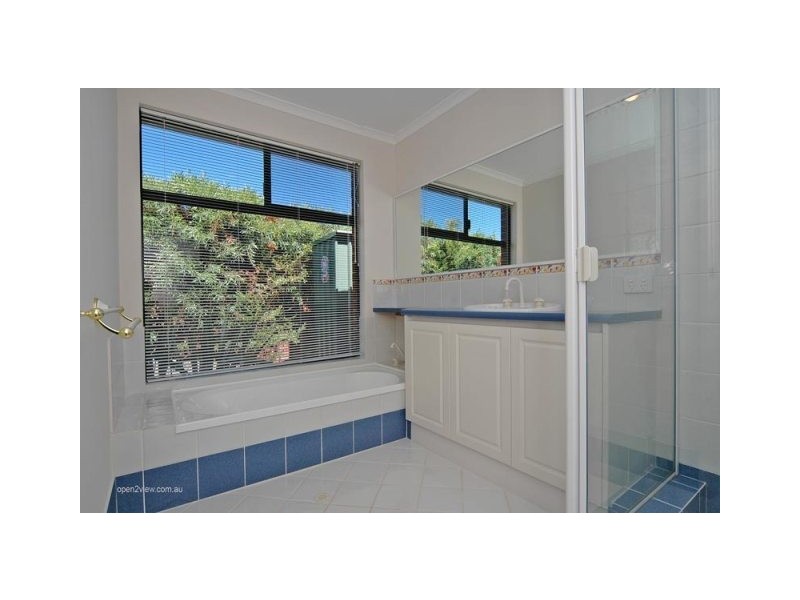 30 Rochester Drive, Mindarie WA 6030