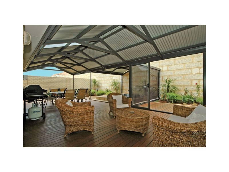 31  Mariners View, Mindarie WA 6030