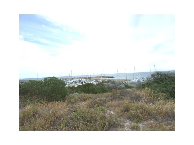 5 Shamrock Court, Two Rocks WA 6037