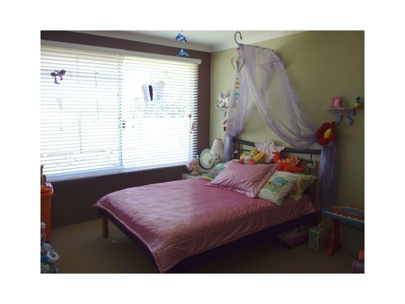 6  Walpole Place, Clarkson WA 6030