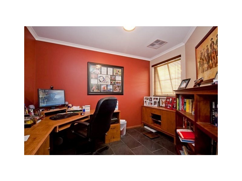 1 Chepstow Way, Butler WA 6036