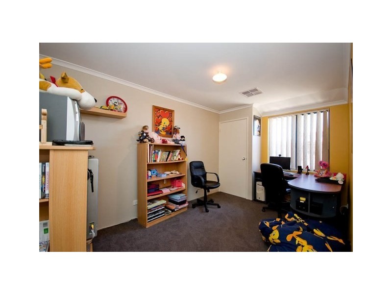 1 Chepstow Way, Butler WA 6036