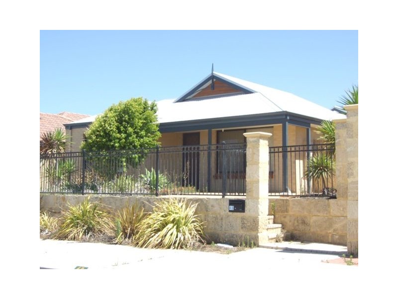 48  Thurleigh Approach, Butler WA 6036