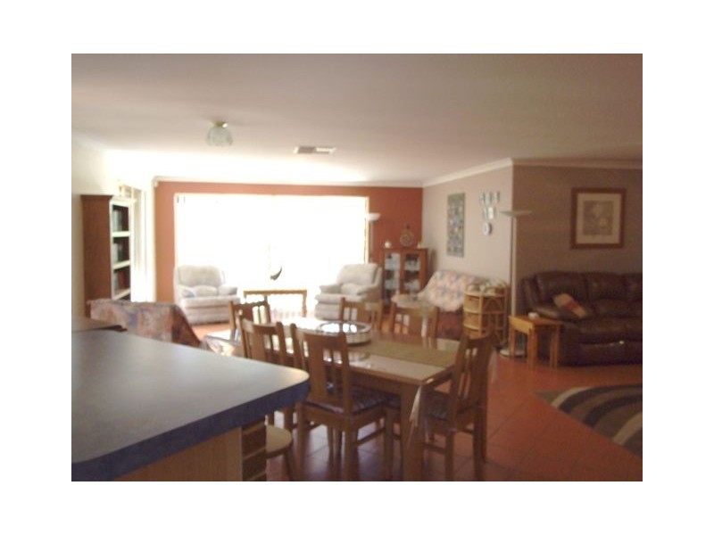 3  Gaffney Ridge, Clarkson WA 6030