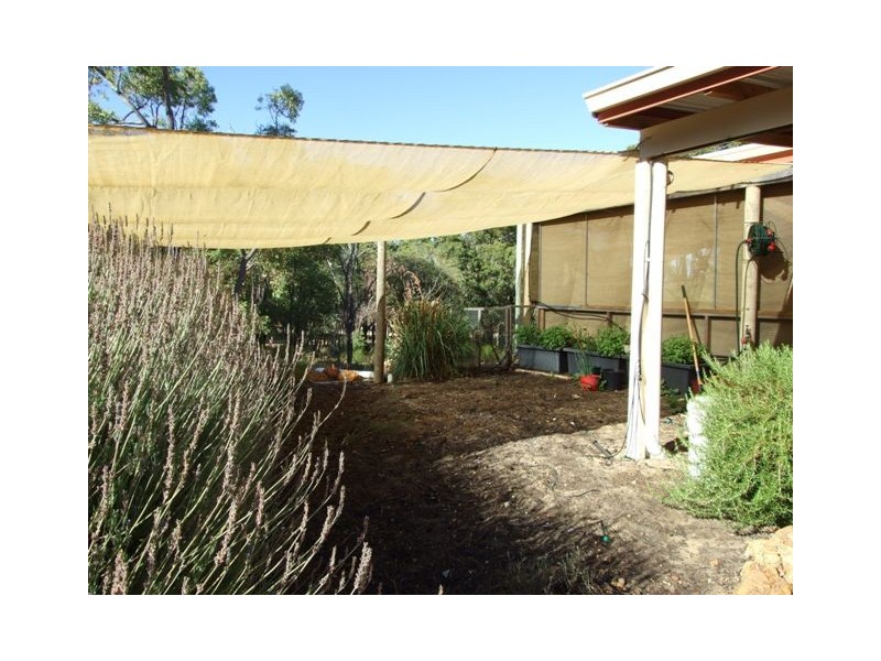 48 Ridgetop Trail, Bullsbrook WA 6084