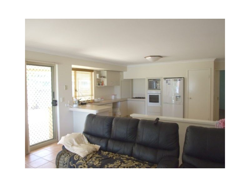 6 Lenswood Retreat, Clarkson WA 6030