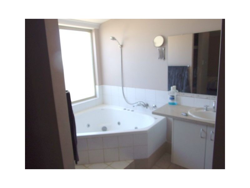 50 Rathkeale Blvd, Ridgewood WA 6030