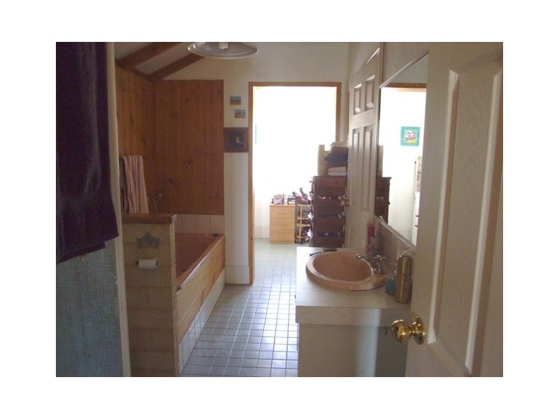 8 Burnett Drive, Clarkson WA 6030