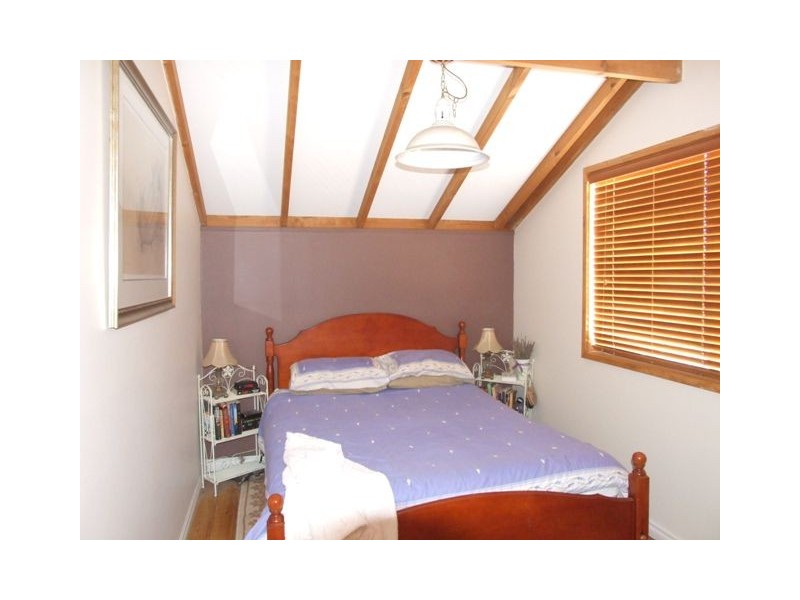 8 Burnett Drive, Clarkson WA 6030