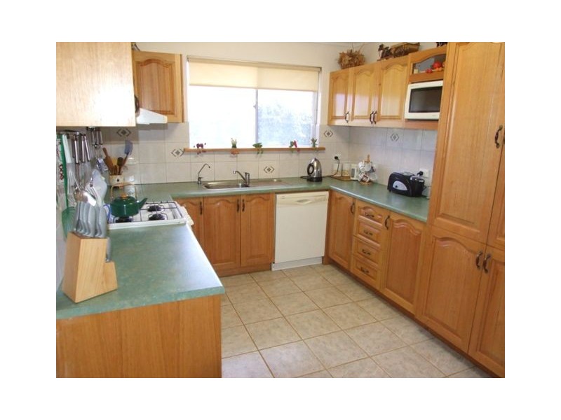 15  Caley Place, Two Rocks WA 6037