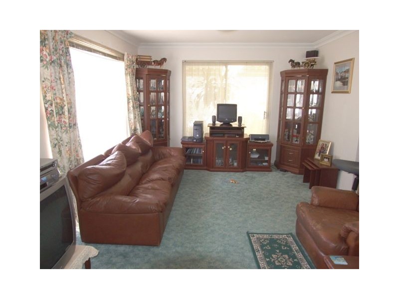 15  Caley Place, Two Rocks WA 6037