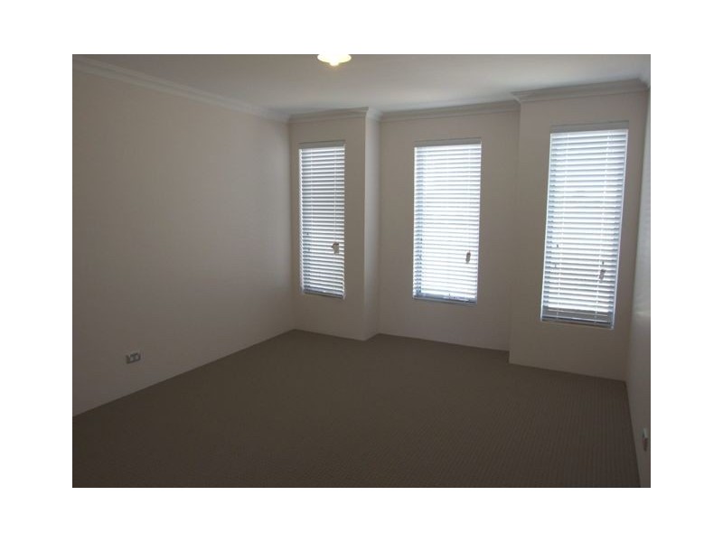 62 Seaside Avenue, Yanchep WA 6035