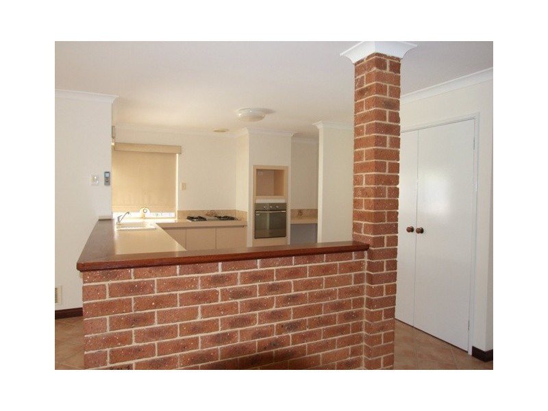 5 Dalvik Avenue, Merriwa WA 6030