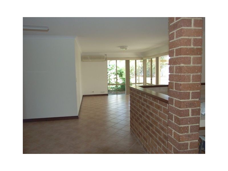 5 Dalvik Avenue, Merriwa WA 6030