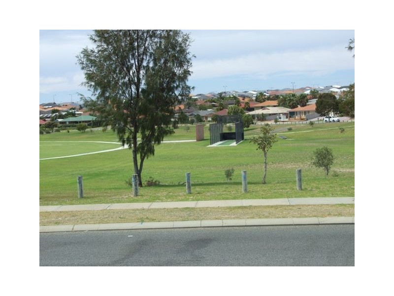 5 Dalvik Avenue, Merriwa WA 6030