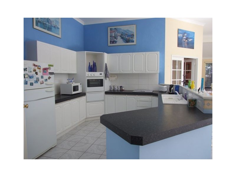 19  Beaumarks Court, Mindarie WA 6030