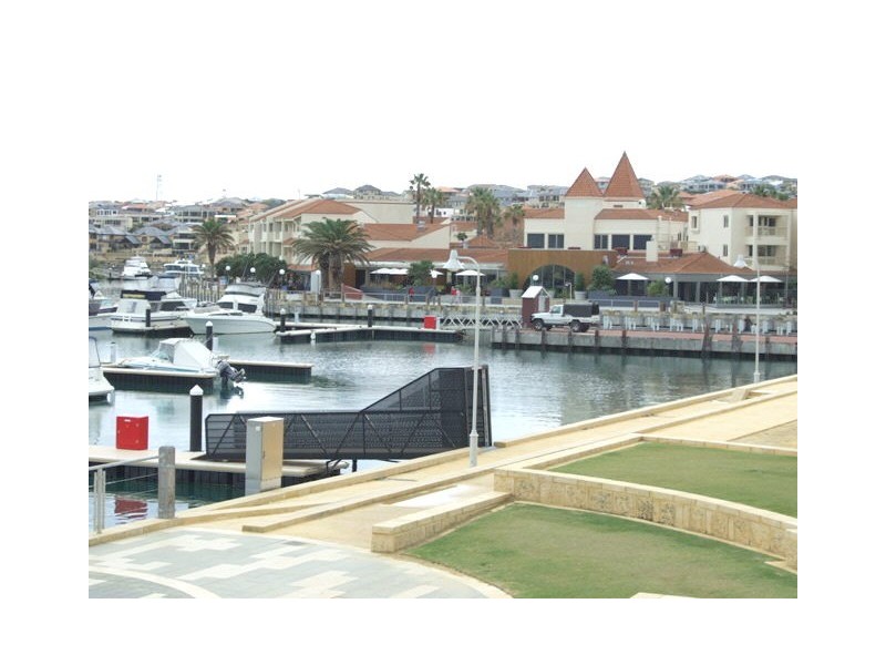 19  Beaumarks Court, Mindarie WA 6030