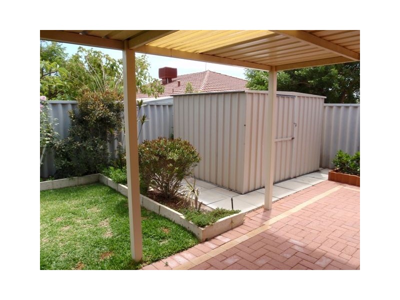 14 Howe Elbow, Quinns Rocks WA 6030