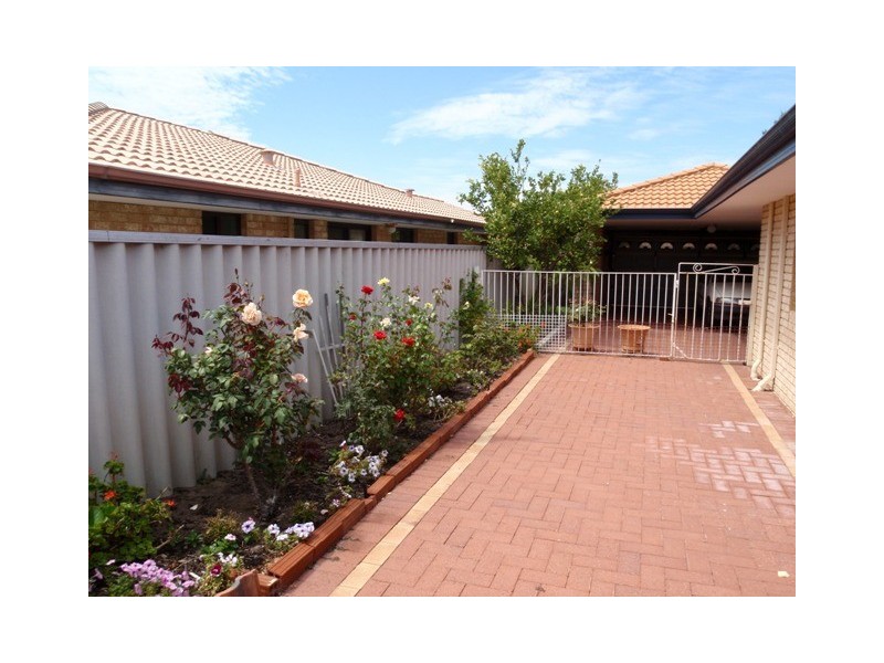 14 Howe Elbow, Quinns Rocks WA 6030