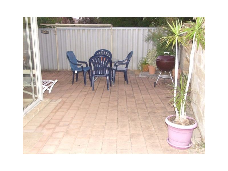 U8 / 4 Callander Avenue, Kinross WA 6028