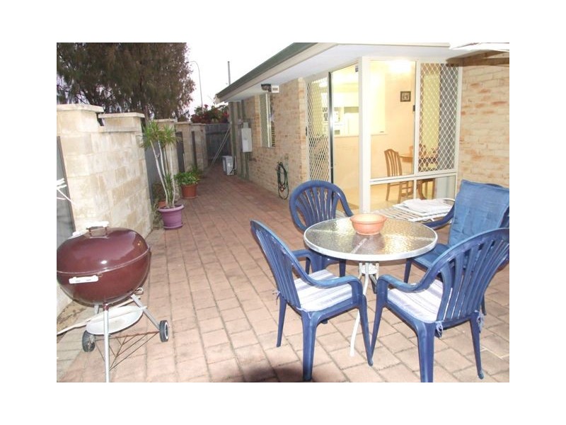 U8 / 4 Callander Avenue, Kinross WA 6028