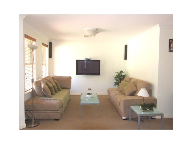 154 Kinross Drive, Kinross WA 6028